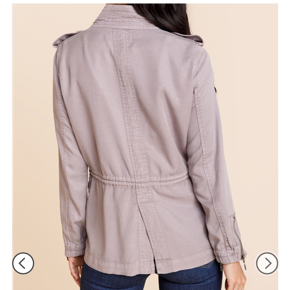 NWT Trixxi x Francesca’s Kadie Utility Anorak Jacket SIze XS - Picture 3 of 10